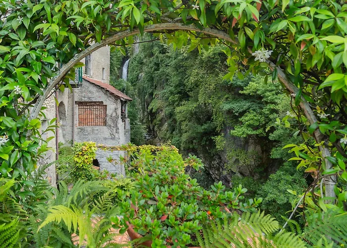 Terrace On Orrido Di Waterfall By Rent Apartmán