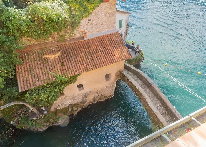 Апартаменты Terrace On Orrido Di Waterfall By Rent Нессо